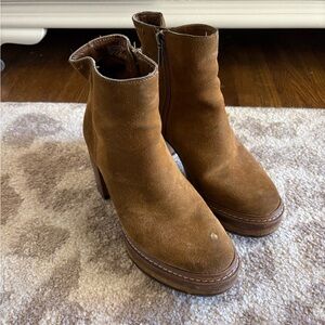 Steve Madden Sloanne Platform Boot Suede Cognac Size 6.5